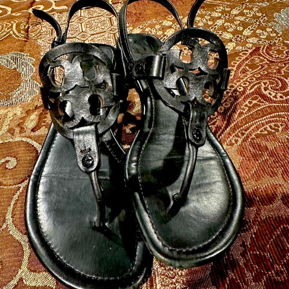 Tory Burch Black Leather sandal with strap